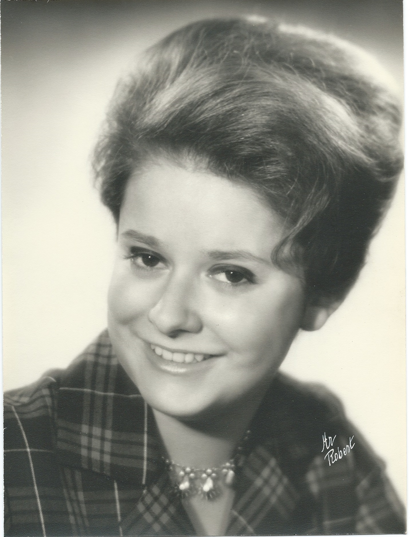 Eva Madeleine Strand. Dotter till Adrienne och Henry Strand.